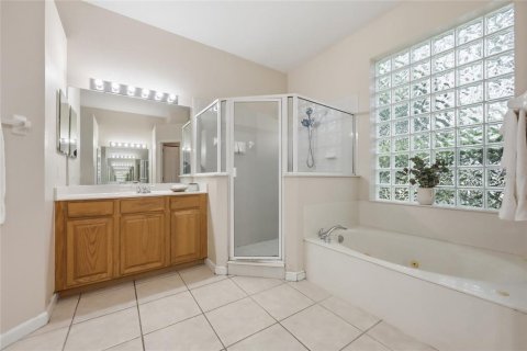Casa en venta en Apopka, Florida, 4 dormitorios, 229.19 m2 № 2109278 - foto 28