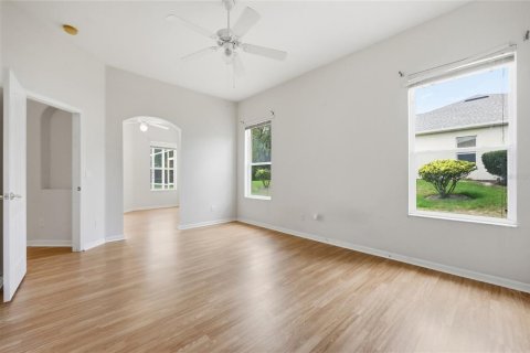 Casa en venta en Apopka, Florida, 4 dormitorios, 229.19 m2 № 2109278 - foto 26