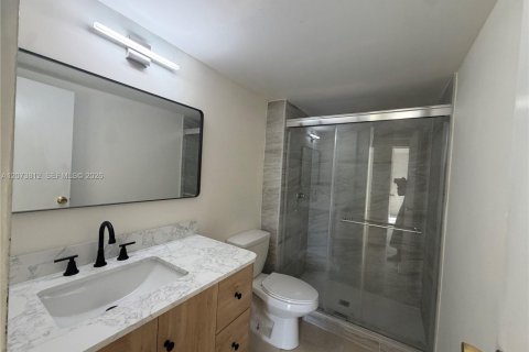 Copropriété à louer à North Miami Beach, Floride: 2 chambres, 94.76 m2 № 2311050 - photo 13