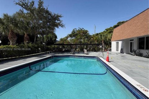 Copropriété à louer à North Miami Beach, Floride: 2 chambres, 94.76 m2 № 2311050 - photo 22