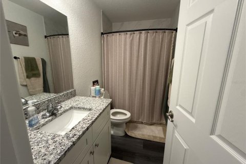 Villa ou maison à louer à Ocklawaha, Floride: 3 chambres, 122.72 m2 № 2385940 - photo 5