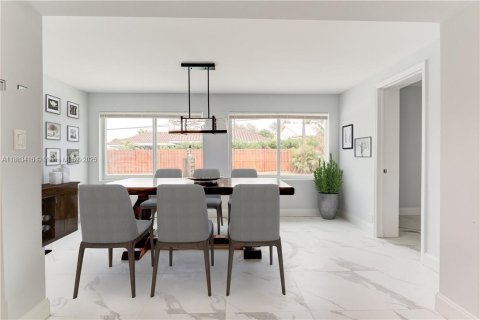 Casa en alquiler en Boca Raton, Florida, 4 dormitorios, 195.19 m2 № 1930458 - foto 8