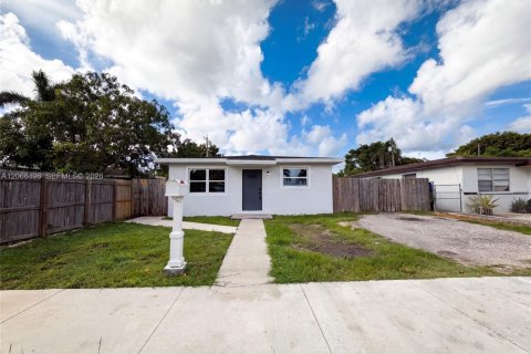 Villa ou maison à vendre à Homestead, Floride: 3 chambres, 120.4 m2 № 2296114 - photo 19