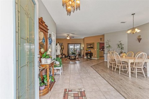 House in Palm Coast, Florida 3 bedrooms, 219.62 sq.m. № 1733976 - photo 10