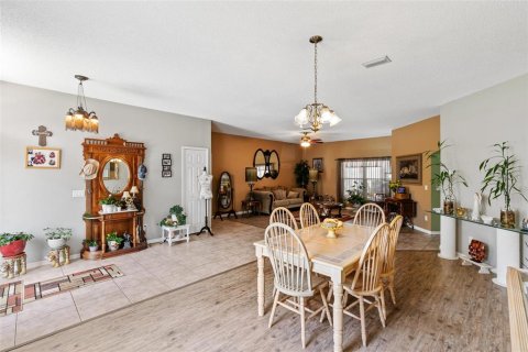 House in Palm Coast, Florida 3 bedrooms, 219.62 sq.m. № 1733976 - photo 15