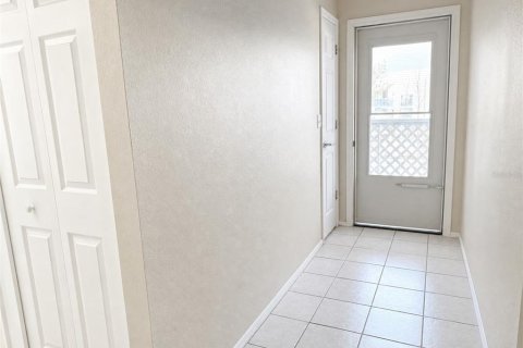 Condo in Englewood, Florida, 2 bedrooms № 2103895 - photo 20