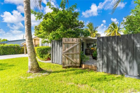 Купить виллу или дом в Катлер-Бей, Флорида 3 спальни, 139.54м2, № 1974750 - фото 3