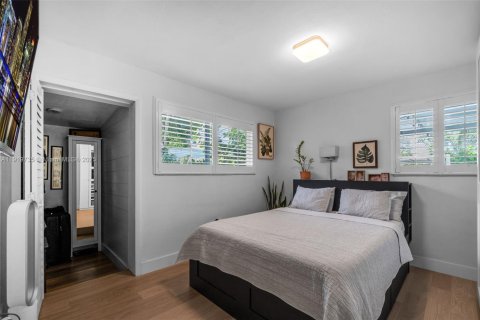 Купить виллу или дом в Катлер-Бей, Флорида 3 спальни, 139.54м2, № 1974750 - фото 16