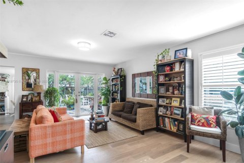 Купить виллу или дом в Катлер-Бей, Флорида 3 спальни, 139.54м2, № 1974750 - фото 6