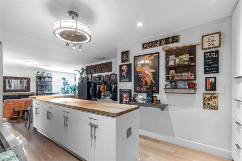 Купить виллу или дом в Катлер-Бей, Флорида 3 спальни, 139.54м2, № 1974750 - фото 7