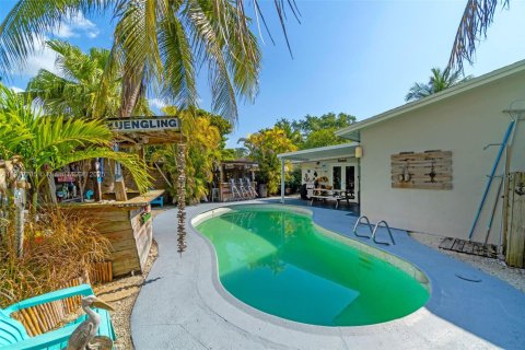 Купить виллу или дом в Катлер-Бей, Флорида 3 спальни, 139.54м2, № 1974750 - фото 26