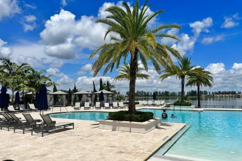 House in Parkland, Florida 5 bedrooms, 395.3 sq.m. № 1878534 - photo 11