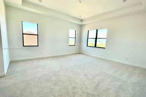 House in Parkland, Florida 5 bedrooms, 395.3 sq.m. № 1878534 - photo 22