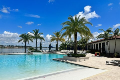 House in Parkland, Florida 5 bedrooms, 395.3 sq.m. № 1878534 - photo 9