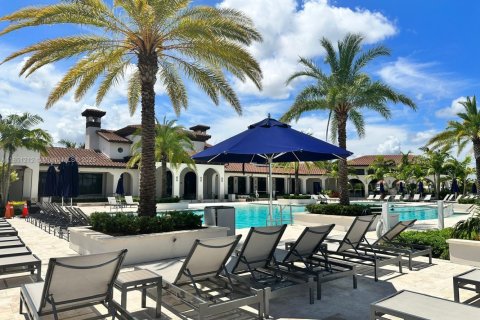 House in Parkland, Florida 5 bedrooms, 395.3 sq.m. № 1878534 - photo 10