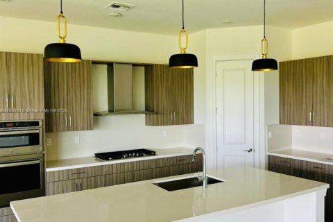 House in Parkland, Florida 5 bedrooms, 395.3 sq.m. № 1878534 - photo 13