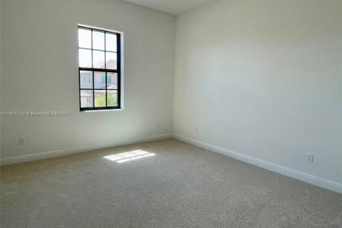 House in Parkland, Florida 5 bedrooms, 395.3 sq.m. № 1878534 - photo 23