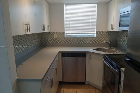 Copropriété à vendre à North Miami, Floride: 1 chambre, 52.4 m2 № 2091318 - photo 5