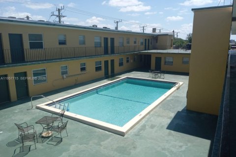 Copropriété à vendre à North Miami, Floride: 1 chambre, 52.4 m2 № 2091318 - photo 27