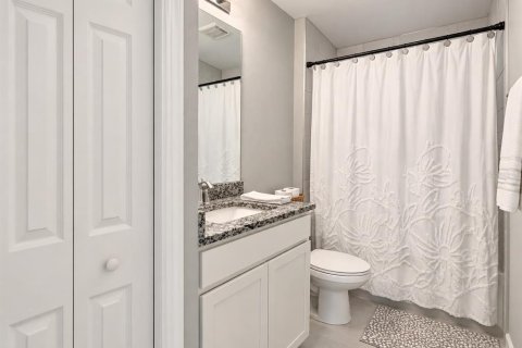 House in Cape Coral, Florida 4 bedrooms, 170.01 sq.m. № 2423753 - photo 19