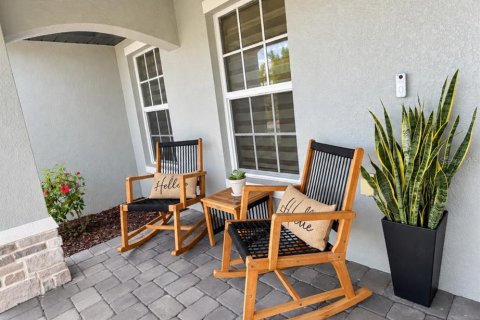 House in Cape Coral, Florida 4 bedrooms, 170.01 sq.m. № 2423753 - photo 3