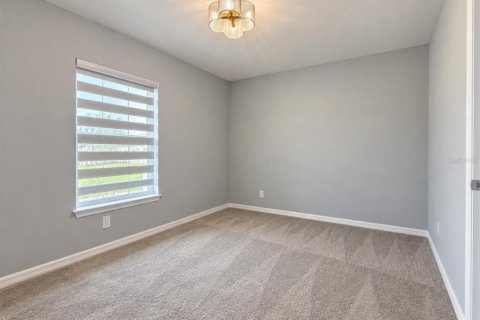 House in Cape Coral, Florida 4 bedrooms, 170.01 sq.m. № 2423753 - photo 11