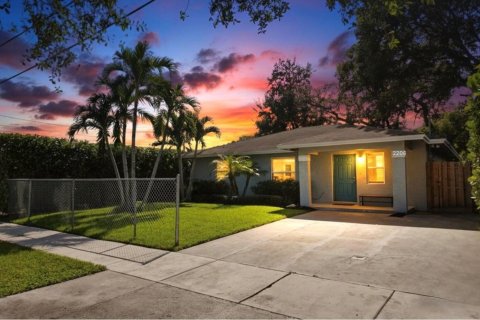 Villa ou maison à vendre à Fort Lauderdale, Floride: 4 chambres, 130.16 m2 № 2431276 - photo 8