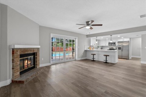 Casa en alquiler en Sarasota, Florida, 3 dormitorios, 180.32 m2 № 1849420 - foto 6