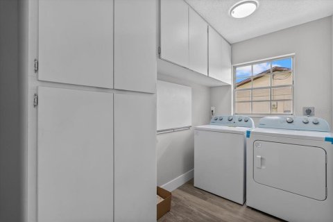 Casa en alquiler en Sarasota, Florida, 3 dormitorios, 180.32 m2 № 1849420 - foto 21
