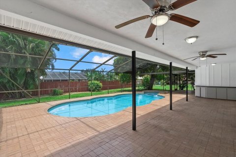 Casa en alquiler en Sarasota, Florida, 3 dormitorios, 180.32 m2 № 1849420 - foto 23