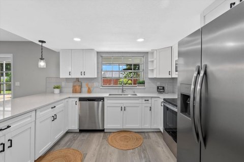 Casa en alquiler en Sarasota, Florida, 3 dormitorios, 180.32 m2 № 1849420 - foto 11