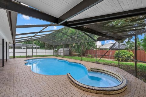 Casa en alquiler en Sarasota, Florida, 3 dormitorios, 180.32 m2 № 1849420 - foto 26