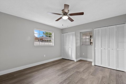 Casa en alquiler en Sarasota, Florida, 3 dormitorios, 180.32 m2 № 1849420 - foto 20