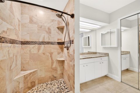 Купить виллу или дом в Лихай-Эйкерс, Флорида 3 спальни, 132.57м2, № 1996634 - фото 19