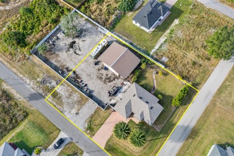 Дом в Лихай-Эйкерс, Флорида 3 спальни, 132.57м2 № 1996634