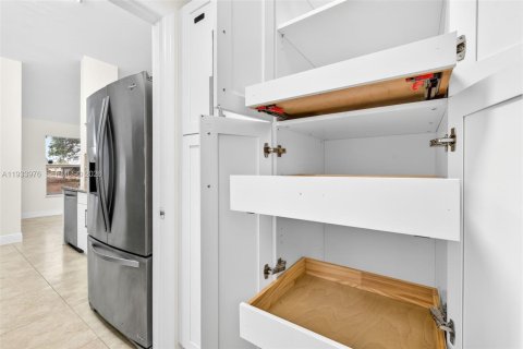 Купить виллу или дом в Лихай-Эйкерс, Флорида 3 спальни, 132.57м2, № 1996634 - фото 25