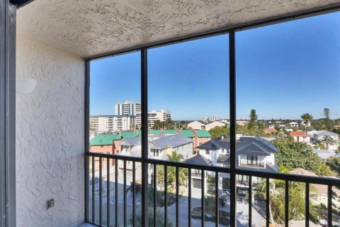 Condominio en alquiler en Sarasota, Florida, 3 dormitorios, 158.12 m2 № 625286 - foto 20