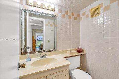 Copropriété à vendre à Deerfield Beach, Floride: 2 chambres, 76.92 m2 № 1871530 - photo 21
