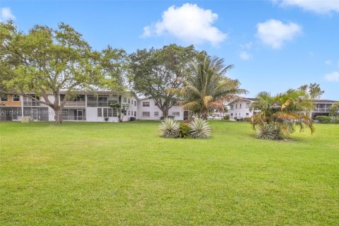 Copropriété à vendre à Deerfield Beach, Floride: 2 chambres, 76.92 m2 № 1871530 - photo 23