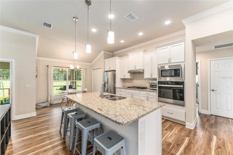 House in Inverness, Florida 3 bedrooms, 162.58 sq.m. № 1917586 - photo 17