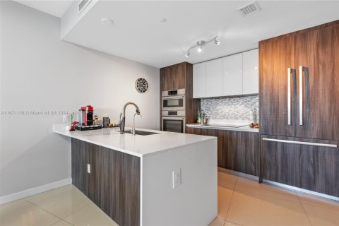Condominio en venta en Miami, Florida, 3 dormitorios, 173.26 m2 № 1763989 - foto 26