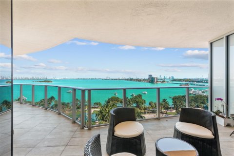 Condominio en venta en Miami, Florida, 3 dormitorios, 173.26 m2 № 1763989 - foto 3