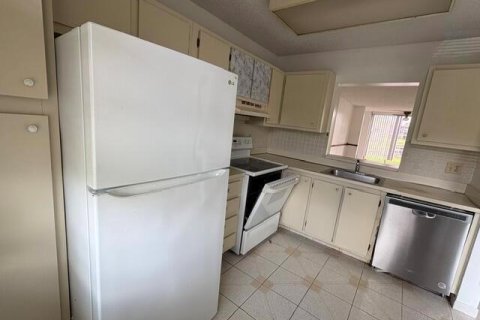 Condominio en alquiler en Lauderhill, Florida, 2 dormitorios, 96.62 m2 № 2190355 - foto 18