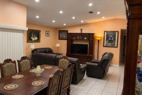 Villa ou maison à vendre à Homestead, Floride: 3 chambres, 114.27 m2 № 2084316 - photo 23