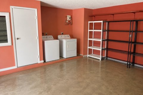 Villa ou maison à vendre à Homestead, Floride: 3 chambres, 114.27 m2 № 2084316 - photo 30
