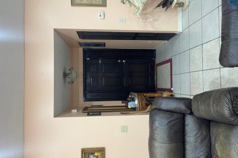 Villa ou maison à vendre à Homestead, Floride: 3 chambres, 114.27 m2 № 2084316 - photo 12