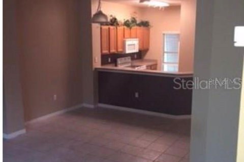 Adosado en alquiler en Kissimmee, Florida, 3 dormitorios, 120.31 m2 № 1917528 - foto 3