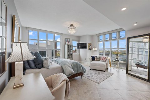 Condominio en venta en Tampa, Florida, 2 dormitorios, 177.16 m2 № 1883402 - foto 21