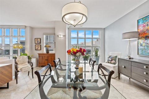 Condominio en venta en Tampa, Florida, 2 dormitorios, 177.16 m2 № 1883402 - foto 17