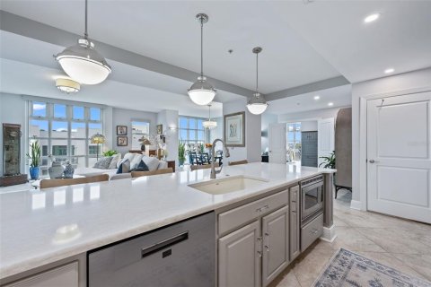 Condominio en venta en Tampa, Florida, 2 dormitorios, 177.16 m2 № 1883402 - foto 9
